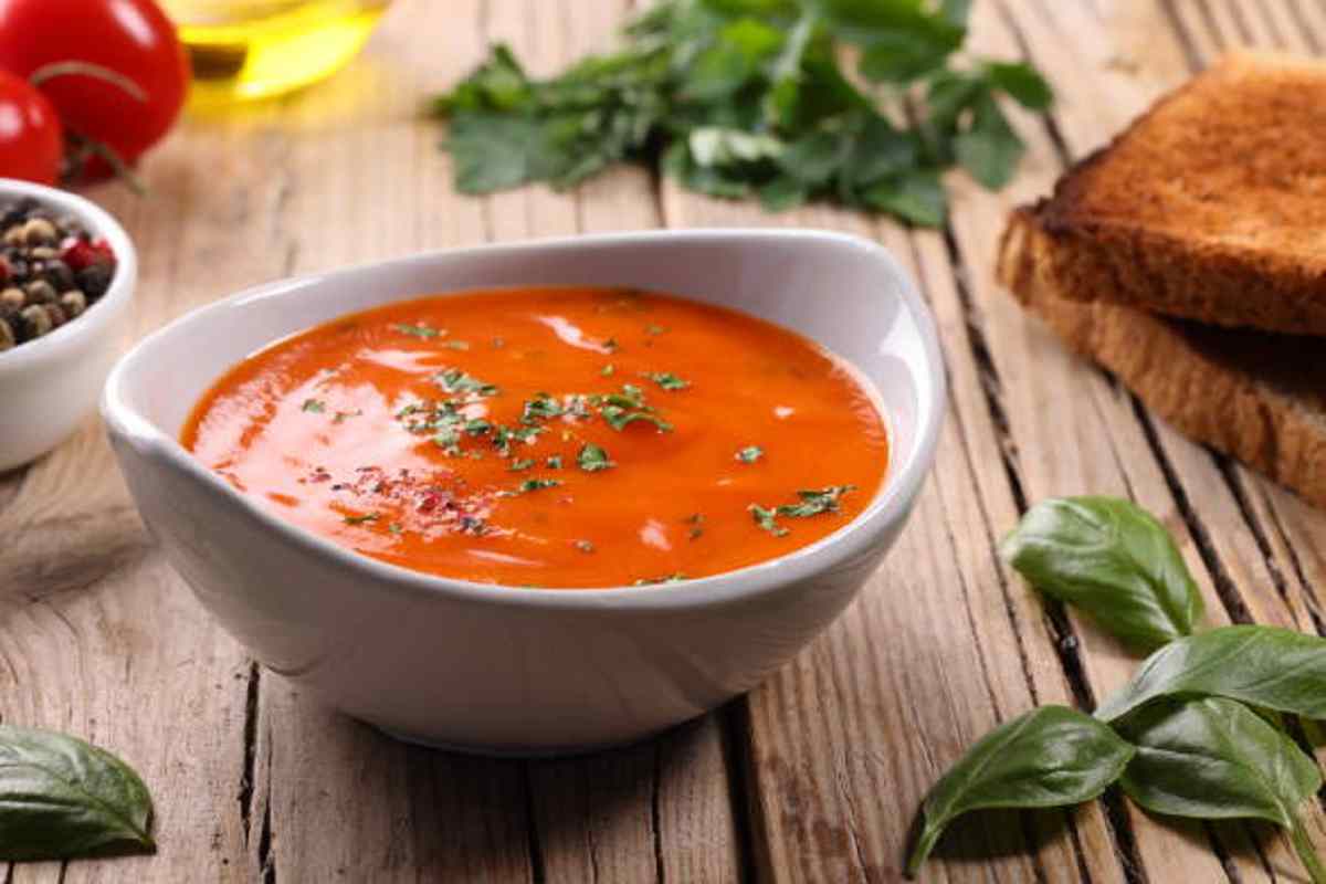 Tomato Soup in Soup Maker: A Delicious and Easy Recipe