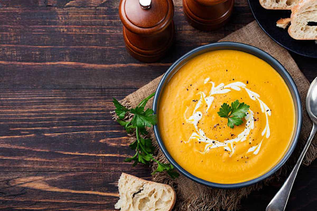 Creamy Carrot and Coriander Soup