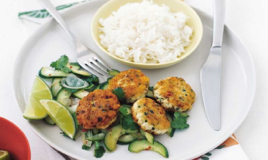 Fish Cakes and Rice Platter with Zesty Lemon Slices