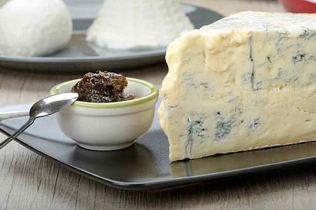 ornish Yarg Cheese with Wild Garlic Leaves