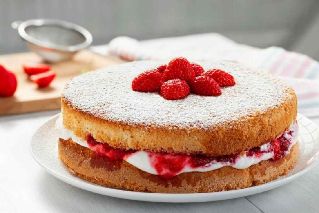 Mary Berry Victoria Sponge Cake Recipe – Perfect For Any Occasion ...